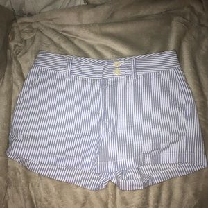 Vineyard vines woman’s seersucker shorts 3 1/2”